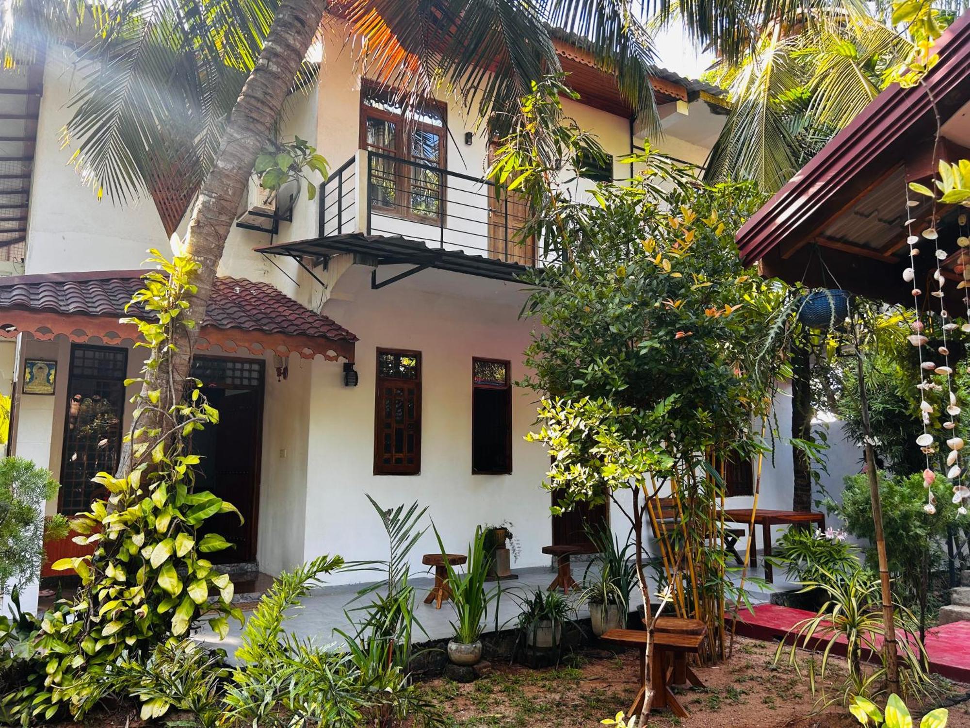 Pearl Bungalow Trincomalee Exterior foto